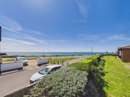 1 bedroom Flat for sale in Admiralty Road, Bournemouth, BH6