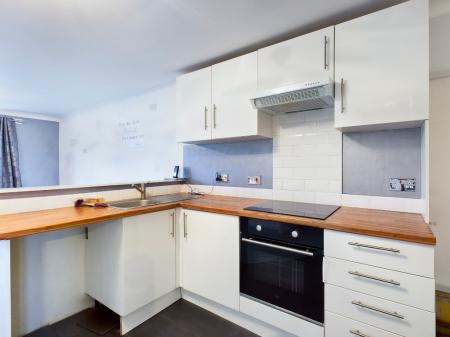 1 bedroom Flat to let in Stroudley Ave, Drayton, Portsmouth, PO6