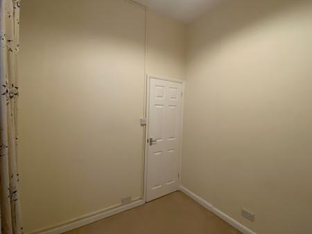 1 bedroom Flat to let in Carlton Road, Bournemouth, BH1