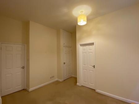 1 bedroom Flat to let in Carlton Road, Bournemouth, BH1