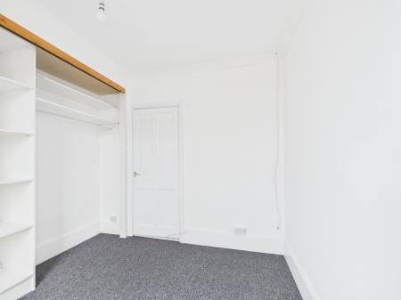 3 bedroom Terraced House to let in Alverstone Road, Southsea, PO4