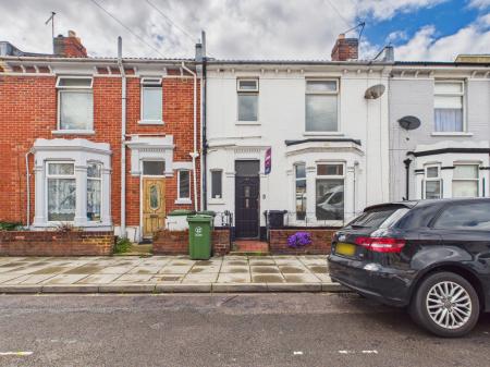 3 bedroom Terraced House to let in Alverstone Road, Southsea, PO4
