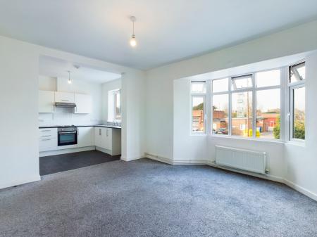 1 bedroom Flat to let in Park Way, Havant, PO9