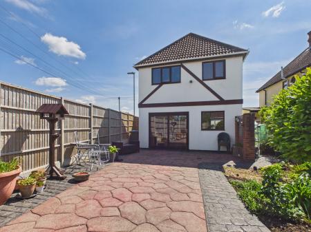 3 bedroom Detached house for sale in Cottes Way, Hill Head, Fareham, PO14