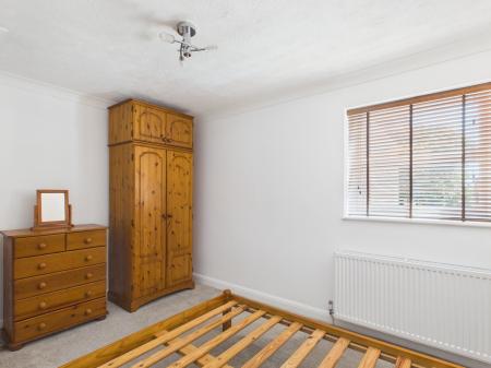 1 bedroom Flat to let in 272 Havant Road, Drayton, Portsmouth, PO6