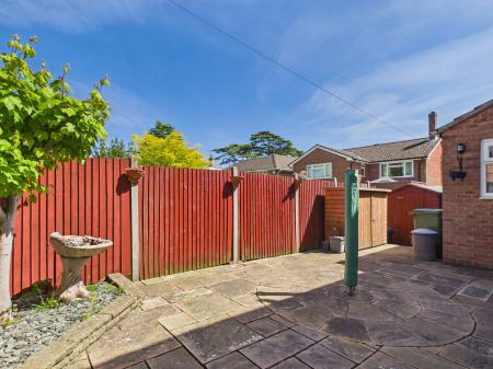 3 bedroom Detached house for sale in Lodge Avenue, Drayton, Portsmouth, PO6