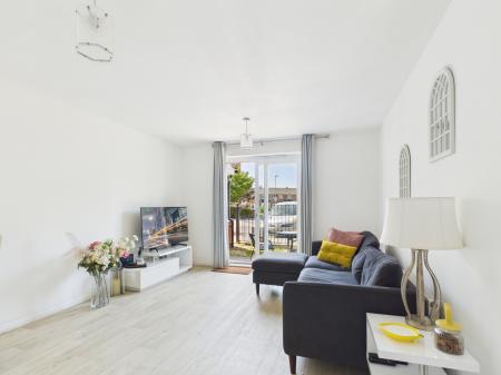 1 bedroom Flat for sale in Iachino Avenue, Hilsea, Portsmouth, PO2