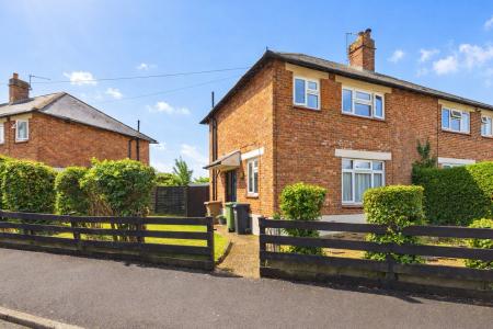 3 bedroom Semi-detached house for sale in Hythe Road, Wymering, Portsmouth, PO6