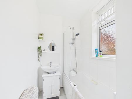 3 bedroom Semi-detached house for sale in Hythe Road, Wymering, Portsmouth, PO6