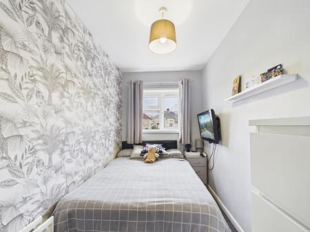 3 bedroom Semi-detached house for sale in Hythe Road, Wymering, Portsmouth, PO6