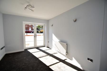 1 bedroom Flat to let in Forest Grove House, London Road, Cowplain, Waterlooville PO8