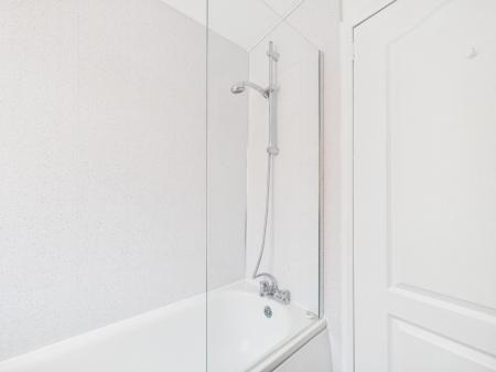 3 bedroom Terraced House to let in St.Stephens Road, Portsmouth, PO2