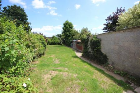 3 bedroom Semi-detached house to let in Dore Avenue, Fareham, PO16