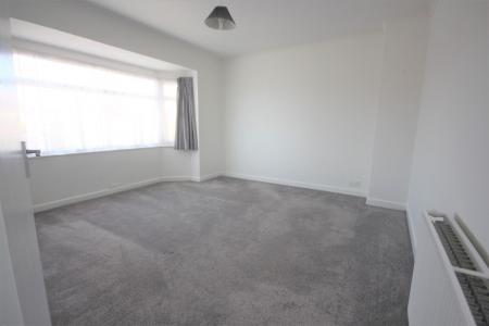3 bedroom Semi-detached house to let in Dore Avenue, Fareham, PO16