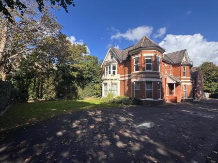 2 bedroom Flat for sale in Victoria Place, Bournemouth, BH1