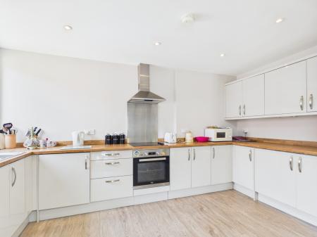 1 bedroom Maisonette to let in Havant Road, Drayton, Portsmouth, PO6