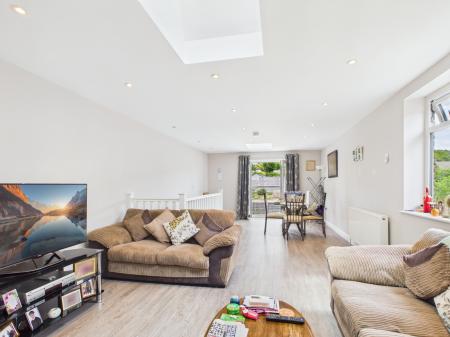 1 bedroom Maisonette to let in Havant Road, Drayton, Portsmouth, PO6