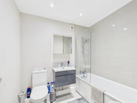 1 bedroom Maisonette to let in Havant Road, Drayton, Portsmouth, PO6