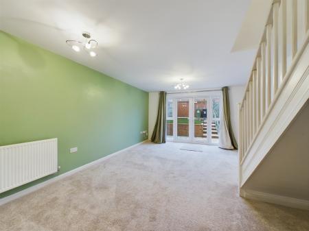 2 bedroom Semi-detached house for sale in Westfield Road, Portsmouth, PO6