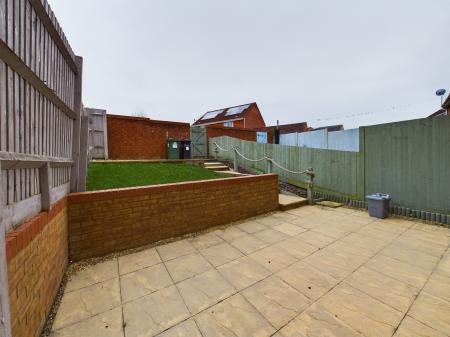2 bedroom Semi-detached house for sale in Westfield Road, Portsmouth, PO6