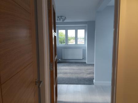 2 bedroom Apartment to let in Forest Grove House, London Road, Cowplain, Waterlooville PO8