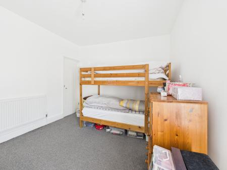 2 bedroom Terraced House to let in Daulston Road, Portsmouth, PO1