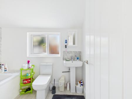 2 bedroom Terraced House to let in Daulston Road, Portsmouth, PO1