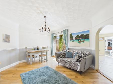 3 bedroom Terraced House for sale in Highbury Grove, Cosham, Portsmouth, PO6