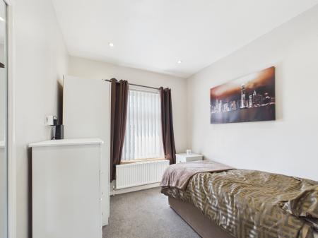 3 bedroom Terraced House for sale in Lonsdale Avenue, Cosham, Portsmouth, PO6