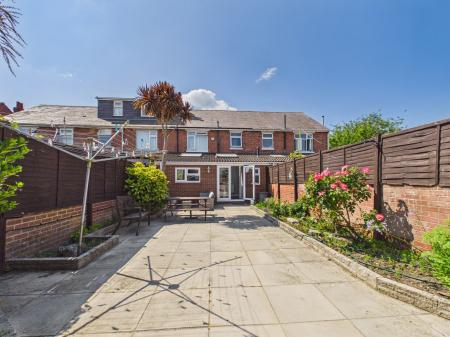 3 bedroom Terraced House for sale in Lonsdale Avenue, Cosham, Portsmouth, PO6