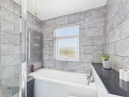 3 bedroom Terraced House for sale in Lonsdale Avenue, Cosham, Portsmouth, PO6