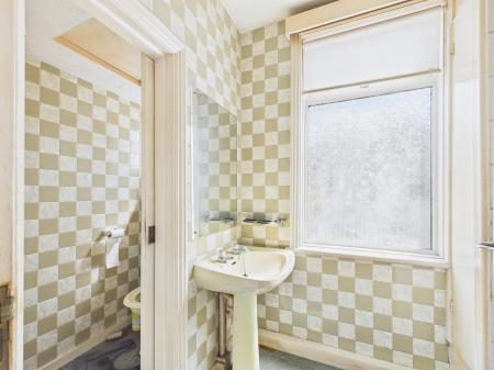 4 bedroom Semi-detached house for sale in Hampshire Street, Fratton, Portsmouth, PO1