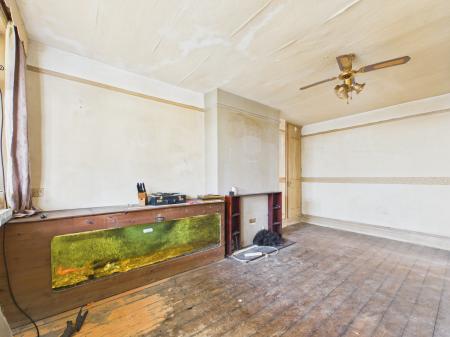 4 bedroom Semi-detached house for sale in Hampshire Street, Fratton, Portsmouth, PO1