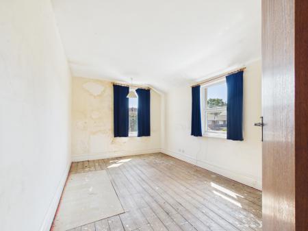 4 bedroom Semi-detached house for sale in Hampshire Street, Fratton, Portsmouth, PO1