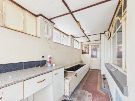 4 bedroom Semi-detached house for sale in Hampshire Street, Fratton, Portsmouth, PO1