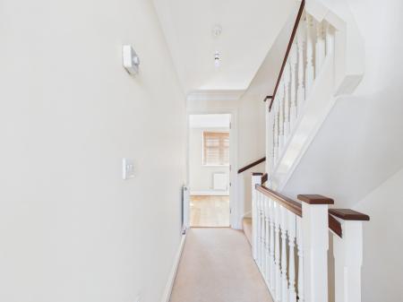 4 bedroom Town house to let in Oakdene Road, Southsea, PO4