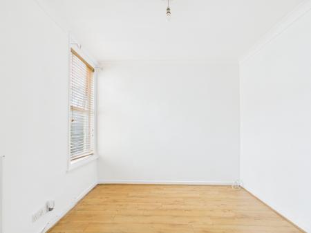 2 bedroom Terraced House to let in Liverpool Road, Fratton, Portsmouth, PO1