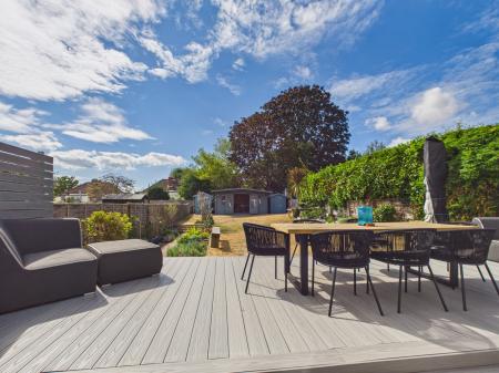 4 bedroom Detached house for sale in Brecon Avenue, Drayton, Portsmouth, PO6