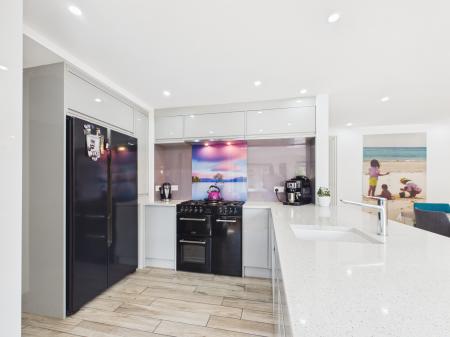 4 bedroom Detached house for sale in Brecon Avenue, Drayton, Portsmouth, PO6