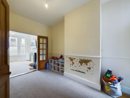 3 bedroom Terraced House to let in Bramshott Road, Southsea, PO4