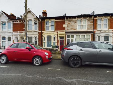 3 bedroom Terraced House to let in Bramshott Road, Southsea, PO4