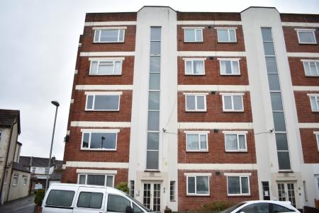 2 bedroom Flat to let in London Road, Portsmouth, PO2