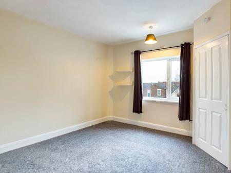 2 bedroom Flat to let in London Road, Portsmouth, PO2