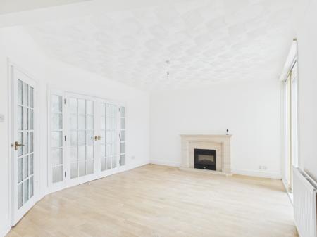 3 bedroom Terraced House for sale in Highbury Grove, Cosham, Portsmouth, PO6