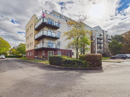 Gisors Road, Southsea, PO4