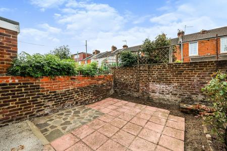 3 bedroom Terraced House to let in Newcome Road, Fratton, Portsmouth, PO1