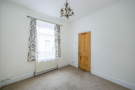 3 bedroom Terraced House to let in Newcome Road, Fratton, Portsmouth, PO1