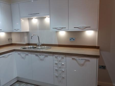 1 bedroom Flat to let in Forest Grove House, London Road, Cowplain, Waterlooville PO8