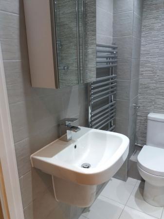 1 bedroom Flat to let in Forest Grove House, London Road, Cowplain, Waterlooville PO8