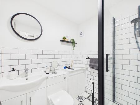 1 bedroom Flat for sale in Regal Close, Cosham, Portsmouth, PO6